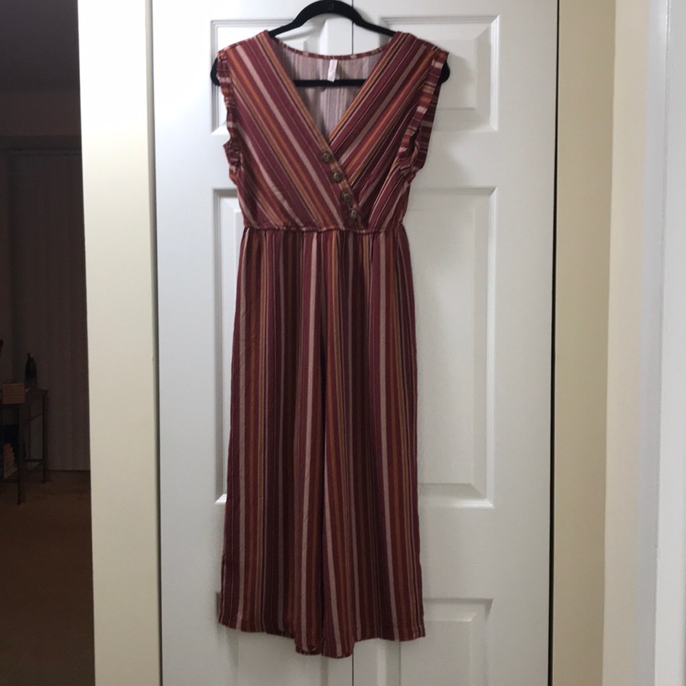 Short sleeved jumpsuit jumper